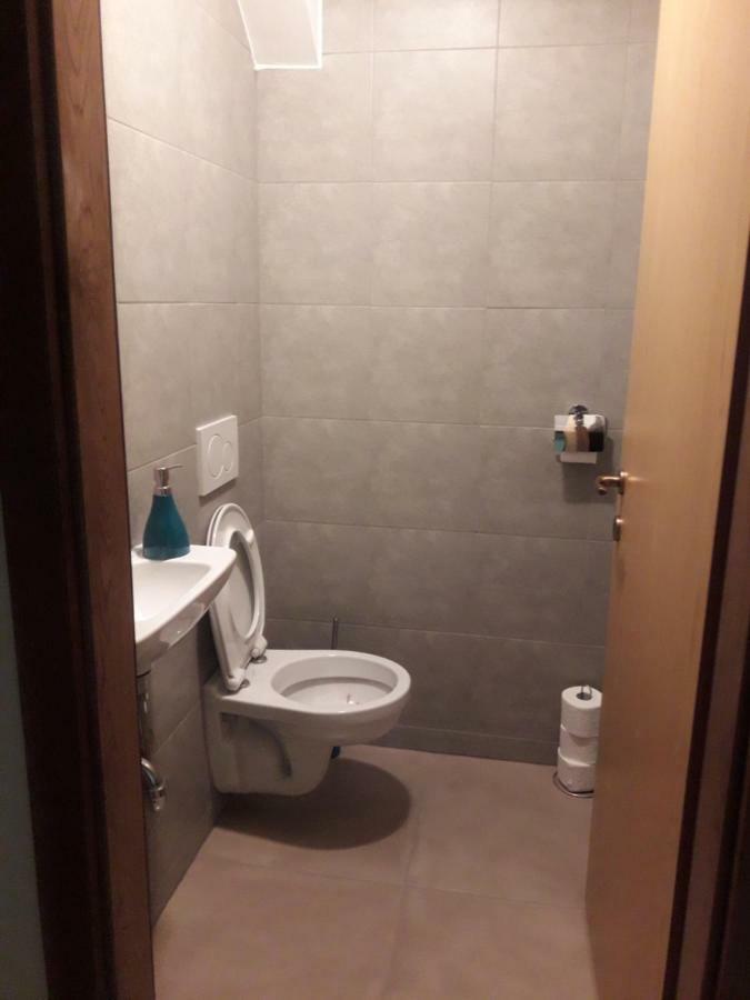 Simnovi Apartmaji - Surrounded By Nature كامنيك المظهر الخارجي الصورة